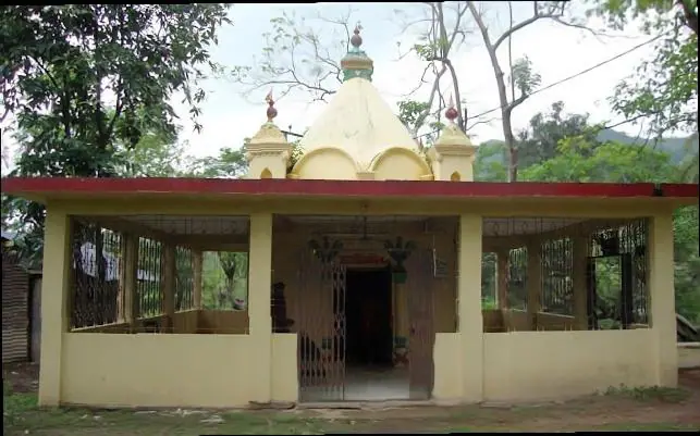 Chattal Bhavani Shaktipeeth Sitakunda|Bangladesh Shaktipeeth| Bangladesh Shaktipeeth tour package from Kolkata 3 Chattal Bhavani Shaktipeeth, Sitakund Bangladesh